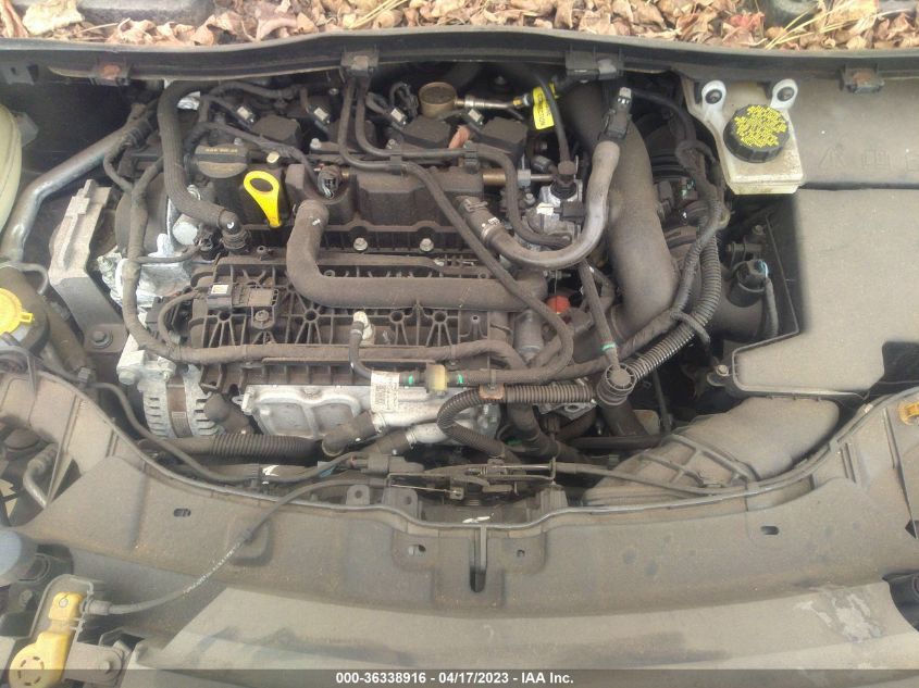 2019 FORD ESCAPE SE 1FMCU9GD2KUC17944