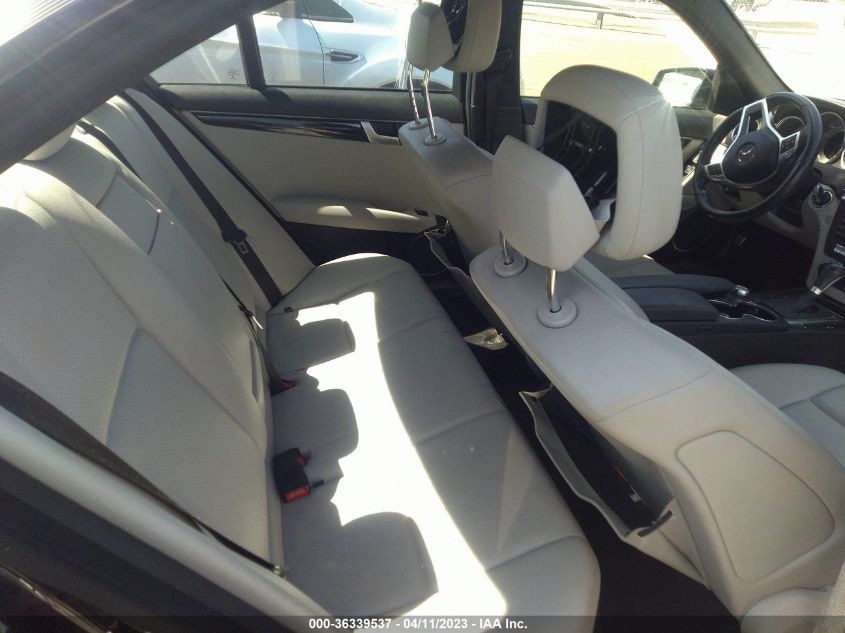 2013 MERCEDES-BENZ C-CLASS C 250 - WDDGF4HB8DR300726