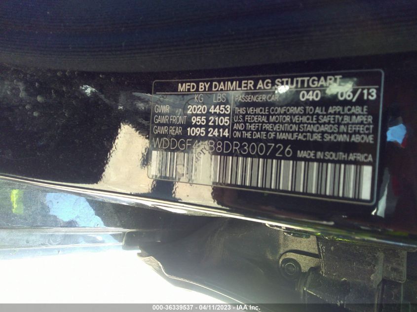 2013 MERCEDES-BENZ C-CLASS C 250 - WDDGF4HB8DR300726