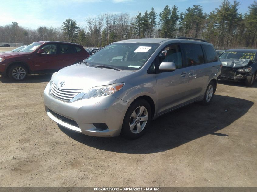2015 TOYOTA SIENNA LE - 5TDKK3DC3FS558844