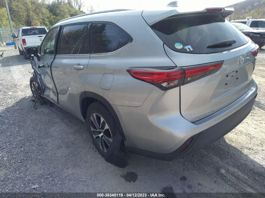 2022 TOYOTA HIGHLANDER XLE - 5TDHZRBH3NS587959