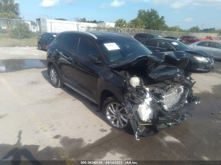 2017 HYUNDAI TUCSON SE - KM8J33A45HU568260