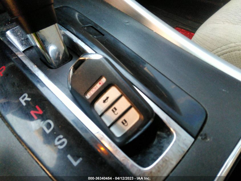 2015 HONDA ACCORD SEDAN EX - 1HGCR2F74FA250557