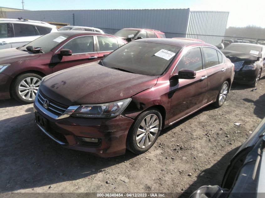 2015 HONDA ACCORD SEDAN EX - 1HGCR2F74FA250557