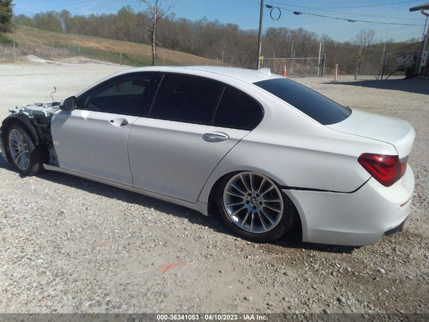 2013 BMW 7 SERIES 750I - WBAYA8C56DC996833