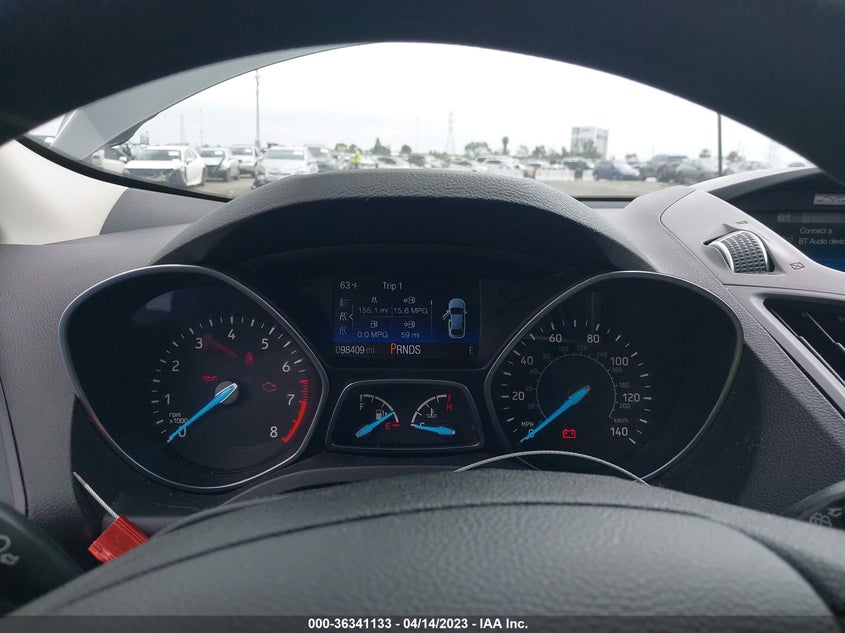 VIN 1FMCU9GD6HUE24409 2017 FORD ESCAPE SE