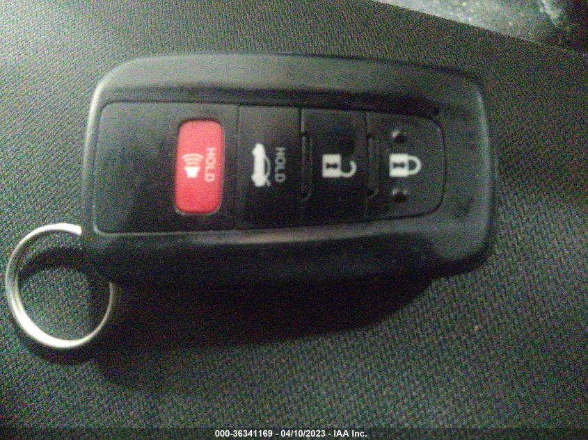 2018 TOYOTA CAMRY LE 4T1B11HK7JU607553