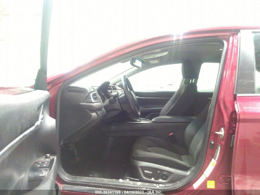 2018 TOYOTA CAMRY LE 4T1B11HK7JU607553