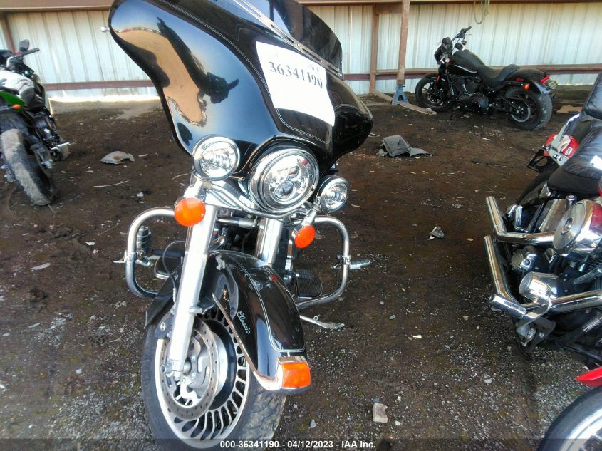 2009 HARLEY-DAVIDSON FLHTC 1HD1FF4109Y685378