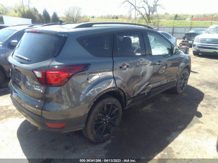 2019 FORD ESCAPE SE - 1FMCU0GDXKUB01368