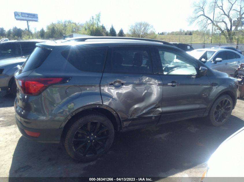 2019 FORD ESCAPE SE - 1FMCU0GDXKUB01368