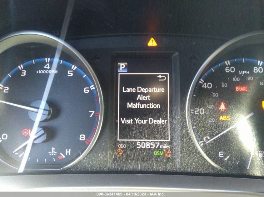 2018 TOYOTA RAV4 XLE/ADVENTURE - JTMWFREV9JJ749554