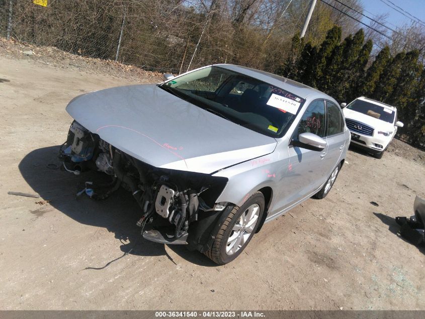 2014 VOLKSWAGEN JETTA SEDAN SE - 3VWD17AJ3EM445445