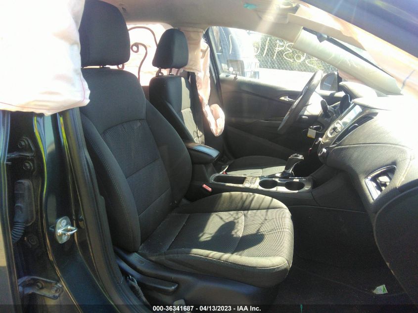 2018 CHEVROLET CRUZE LT - 1G1BE5SM0J7116145