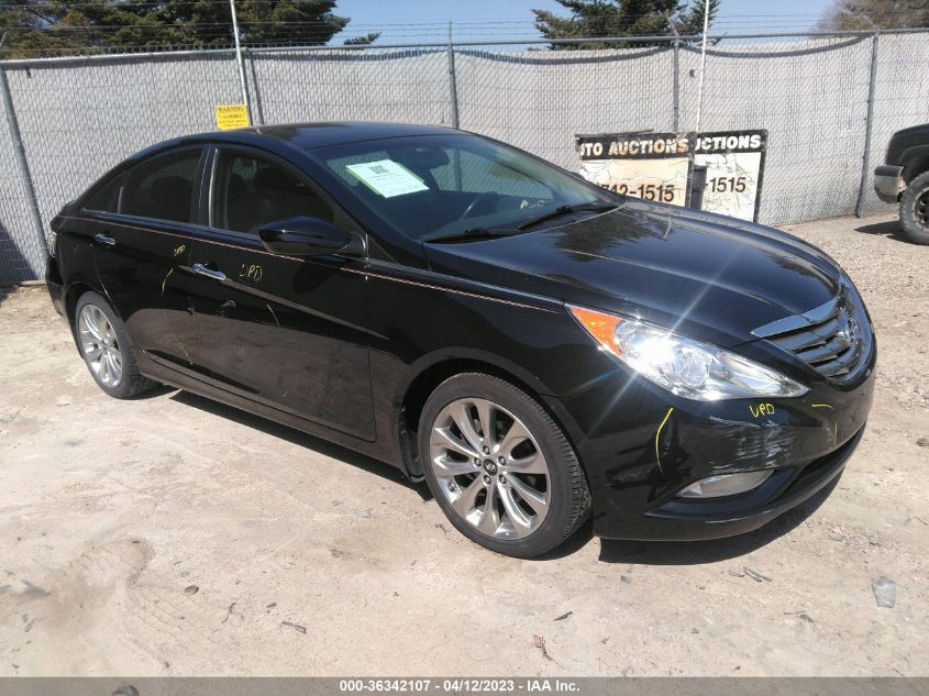 2013 HYUNDAI SONATA SE - 5NPEC4ACXDH565300