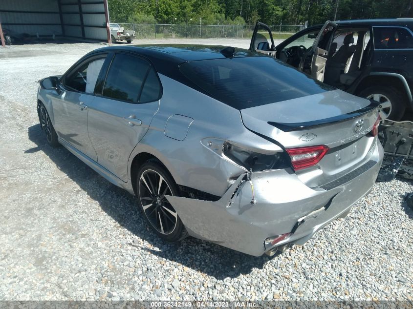 2019 TOYOTA CAMRY XSE - 4T1B61HK6KU200780