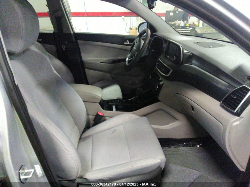 2019 HYUNDAI TUCSON VALUE - KM8J3CA41KU854081
