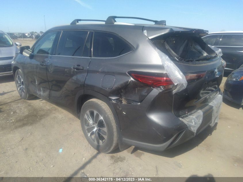 2022 TOYOTA HIGHLANDER XLE - 5TDGZRAH1NS548199