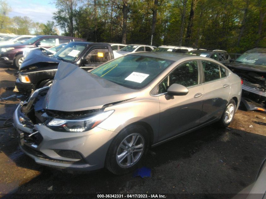 2018 CHEVROLET CRUZE LT - 1G1BE5SM4J7161136