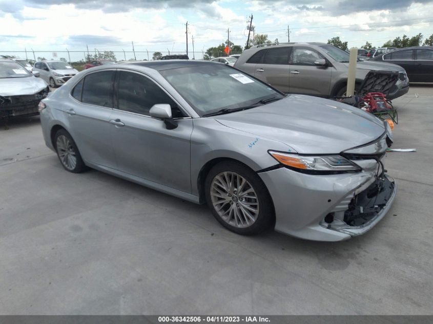 2018 TOYOTA CAMRY LE/SE/XLE/L - 4T1B11HK8JU158738