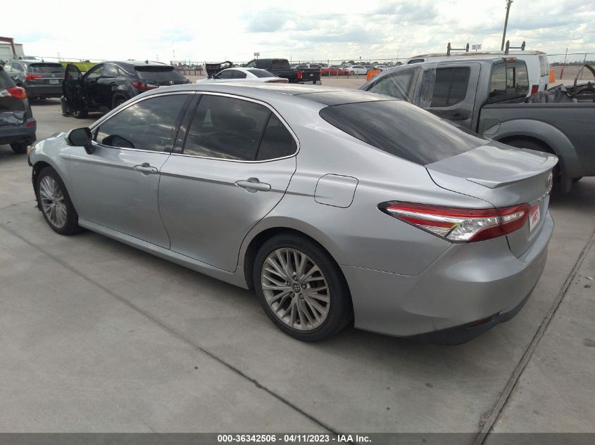 2018 TOYOTA CAMRY LE/SE/XLE/L - 4T1B11HK8JU158738