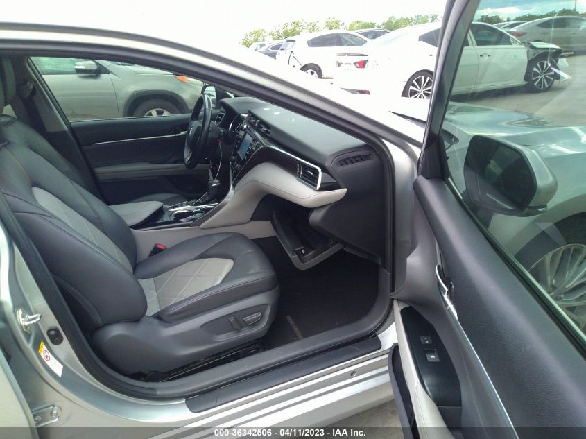 2018 TOYOTA CAMRY LE/SE/XLE/L - 4T1B11HK8JU158738