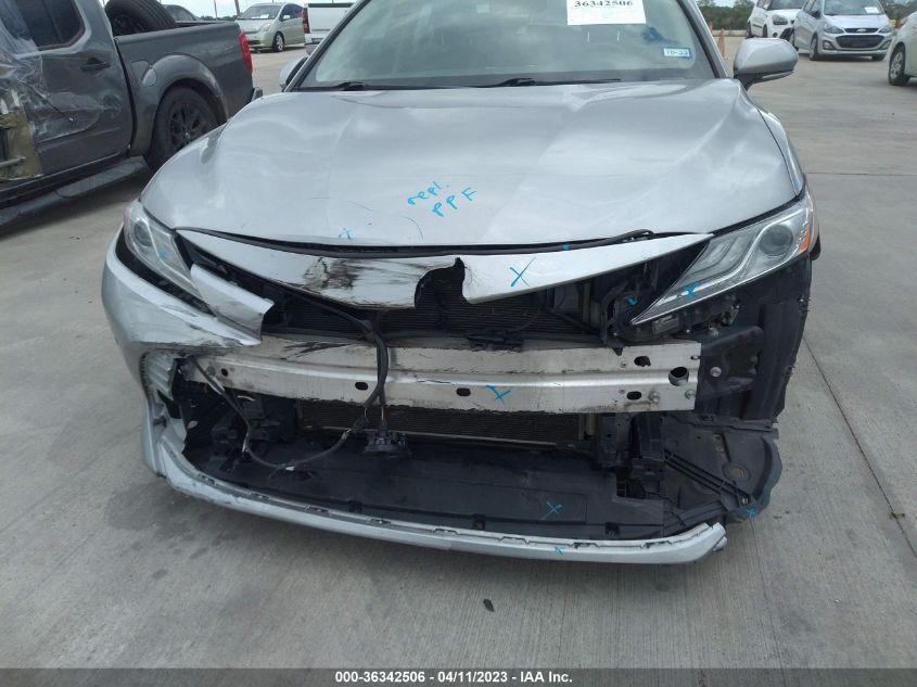 2018 TOYOTA CAMRY LE/SE/XLE/L - 4T1B11HK8JU158738