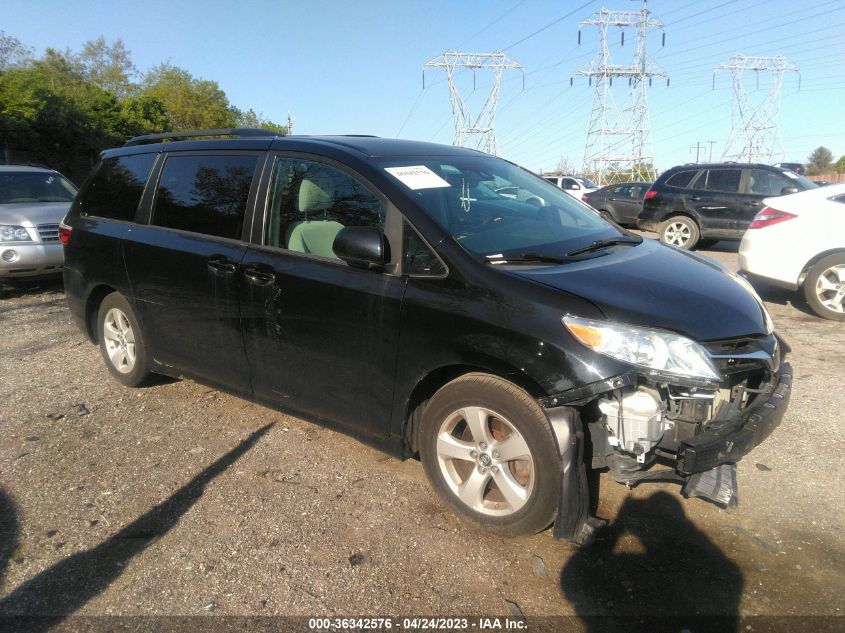 2019 TOYOTA SIENNA LE - 5TDKZ3DC4KS972155