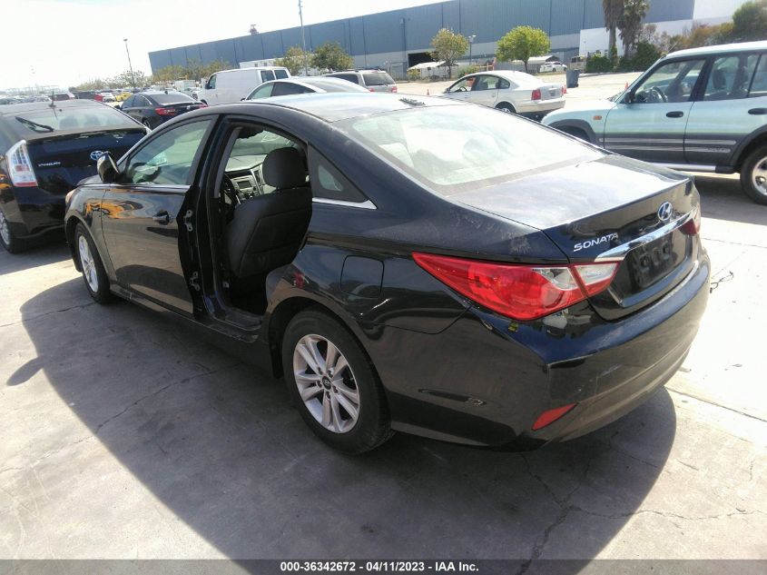 2014 HYUNDAI SONATA GLS - 5NPEB4AC6EH881023