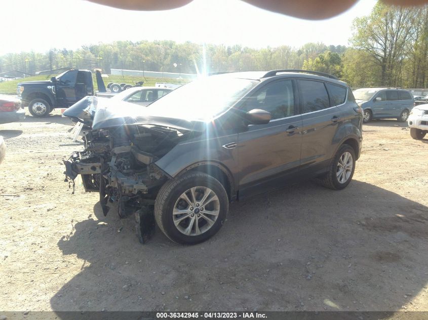 2017 FORD ESCAPE SE - 1FMCU9GD5HUC64281