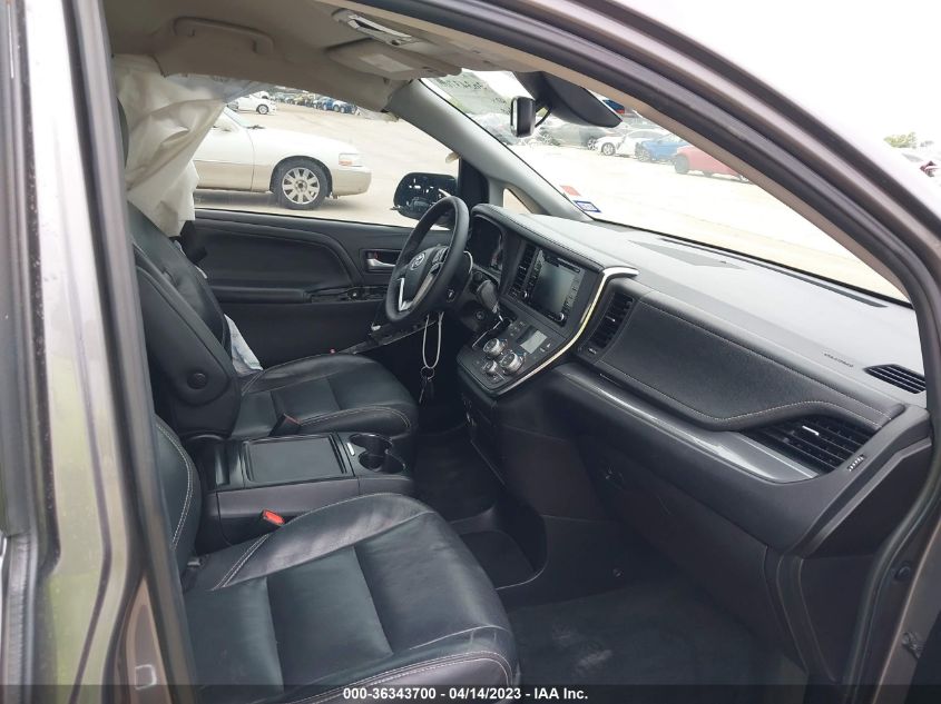 2018 TOYOTA SIENNA SE - 5TDXZ3DC7JS904016