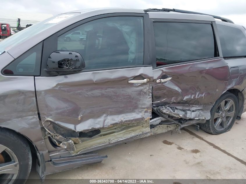 2018 TOYOTA SIENNA SE - 5TDXZ3DC7JS904016
