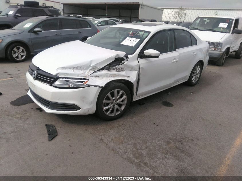 2014 VOLKSWAGEN JETTA SEDAN SE - 3VWD17AJ8EM406687