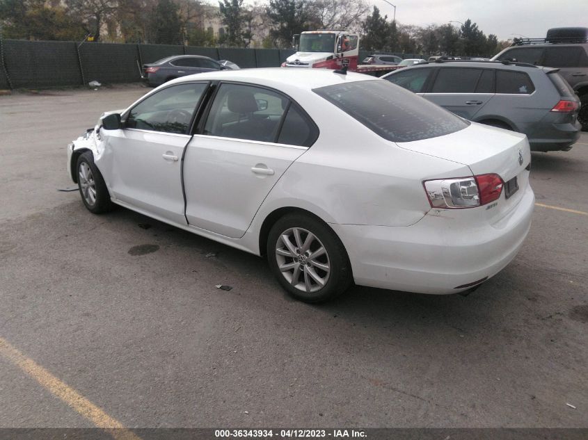 2014 VOLKSWAGEN JETTA SEDAN SE - 3VWD17AJ8EM406687