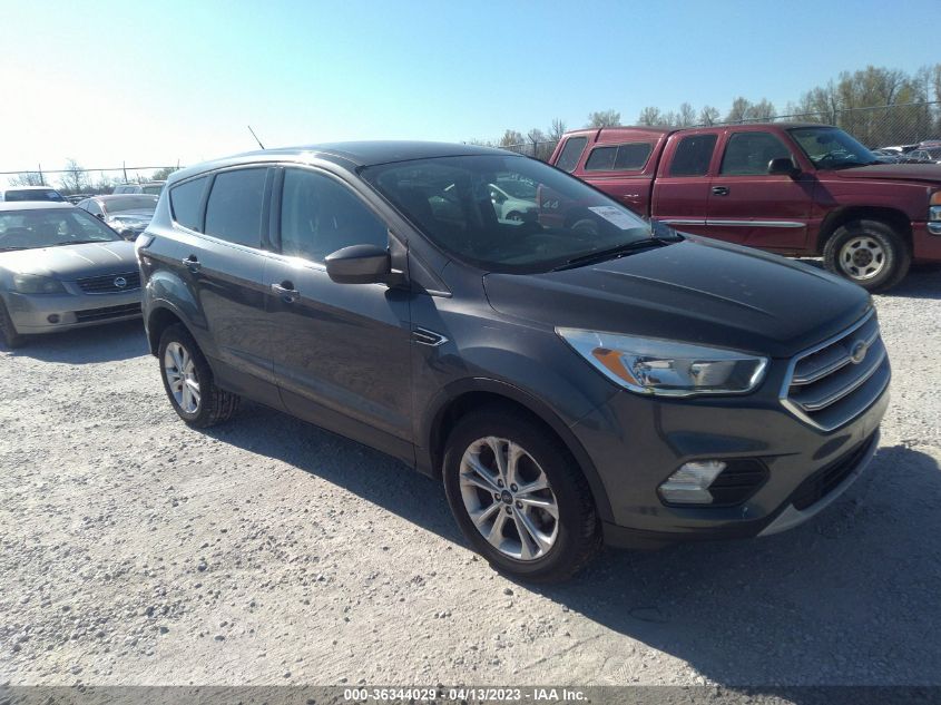 2017 FORD ESCAPE SE - 1FMCU0GD6HUA62576