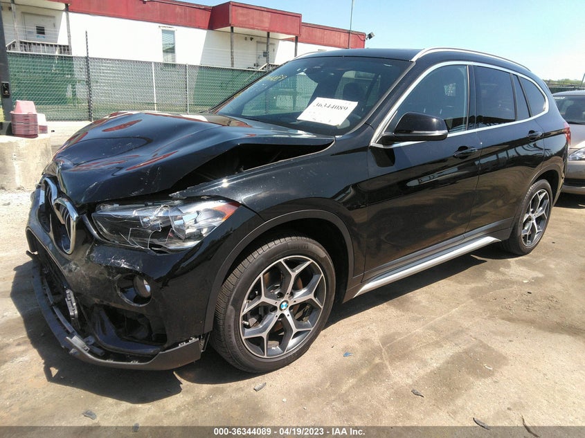 VIN WBXHT3C5XK5N52973 2019 BMW X1 XDRIVE28I