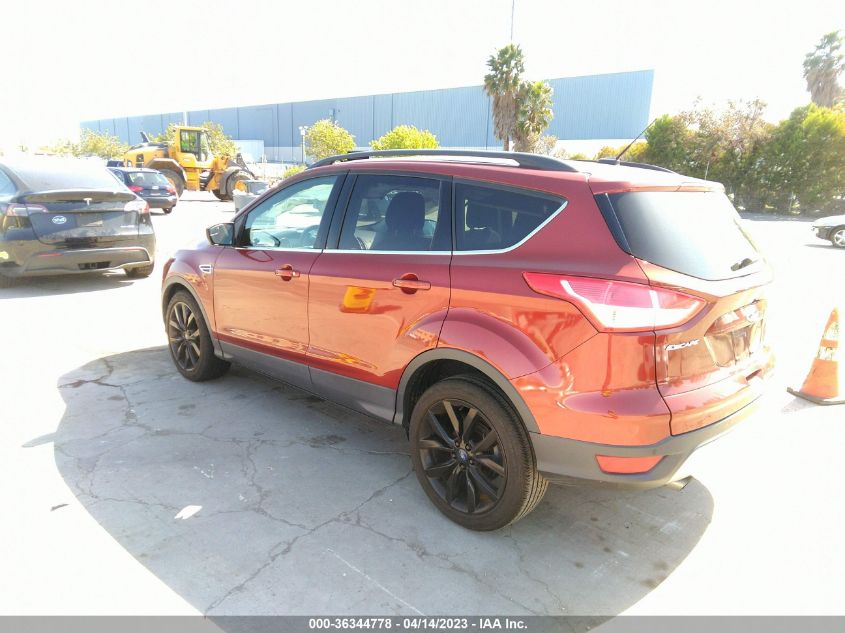 2016 FORD ESCAPE SE - 1FMCU0G95GUB38976