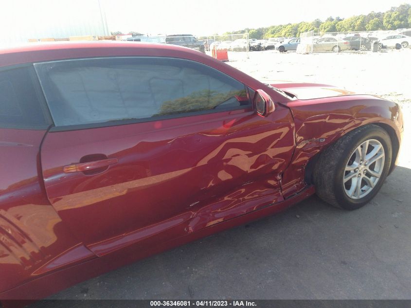 2015 CHEVROLET CAMARO LT - 2G1FD1E38F9287649