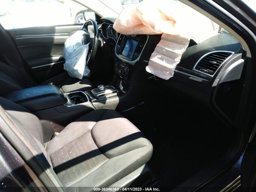2019 CHRYSLER 300 TOURING - 2C3CCAAG6KH555902