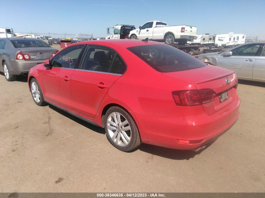 2014 VOLKSWAGEN JETTA SEDAN GLI - 3VW4T7AJ2EM246378