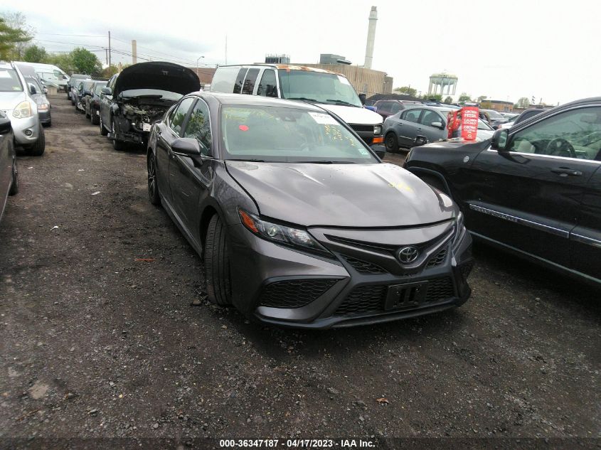 2022 TOYOTA CAMRY SE - 4T1G11BK4NU056213