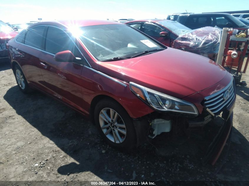 2015 HYUNDAI SONATA 2.4L SE - 5NPE24AF5FH227013