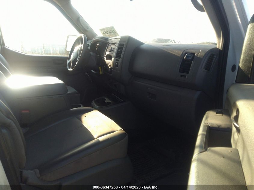2017 NISSAN NV CARGO SV 1N6BF0KY3HN811801