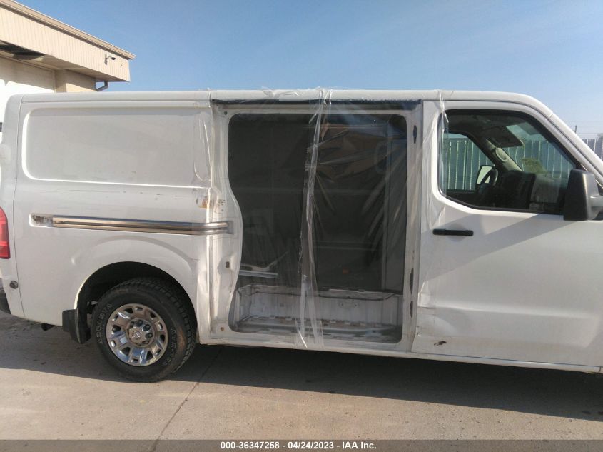 2017 NISSAN NV CARGO SV 1N6BF0KY3HN811801