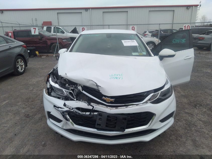 2018 CHEVROLET CRUZE LT - 1G1BE5SM8J7102879