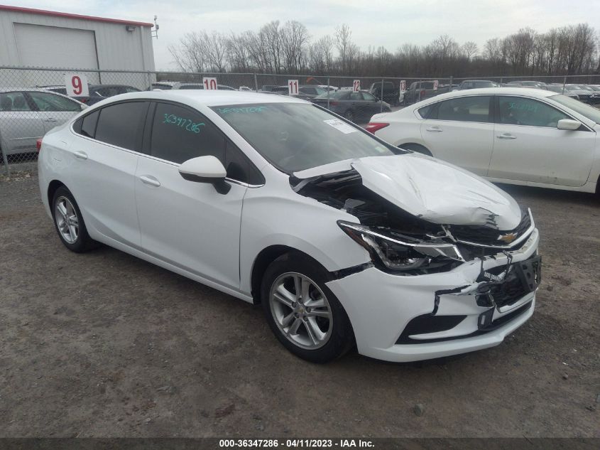 2018 CHEVROLET CRUZE LT - 1G1BE5SM8J7102879