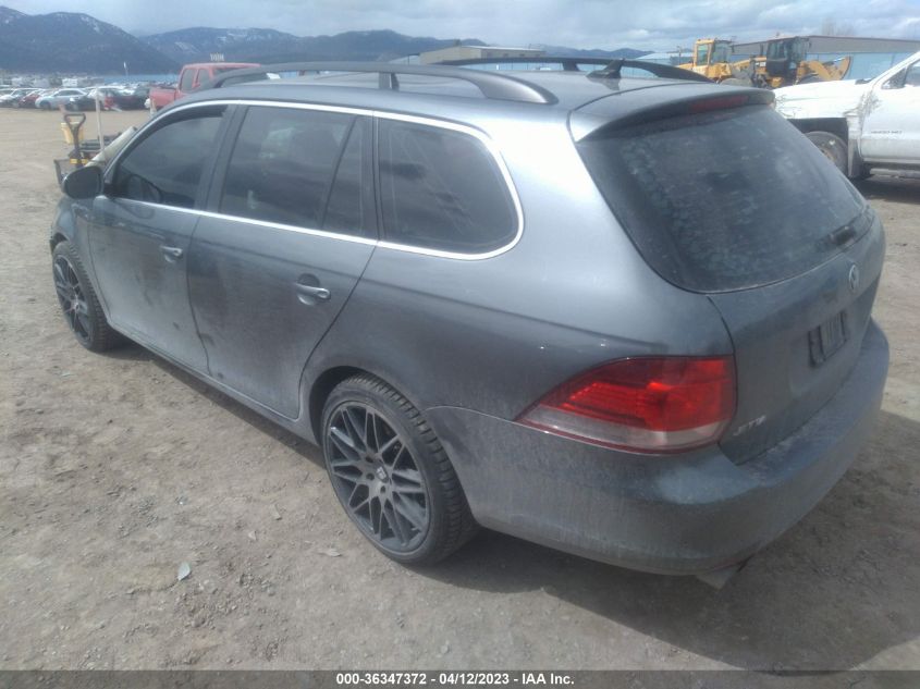 2013 VOLKSWAGEN JETTA SPORTWAGEN TDI W/SUNROOF - 3VWML7AJ1DM694724