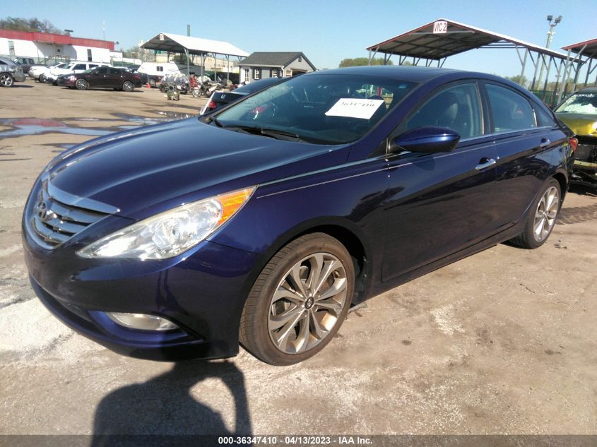 VIN 5NPEC4AB1DH802389 2013 HYUNDAI SONATA no.2