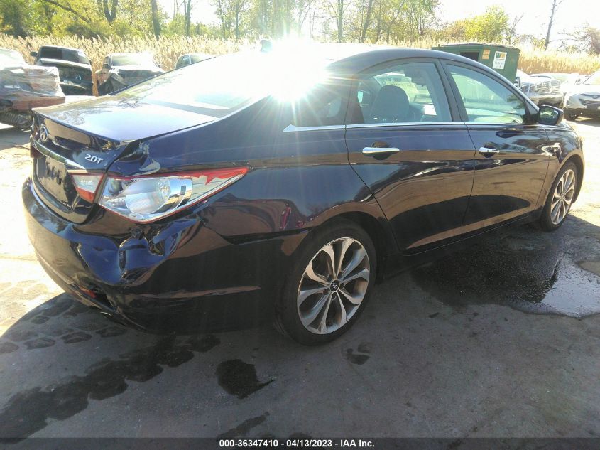 VIN 5NPEC4AB1DH802389 2013 HYUNDAI SONATA no.4