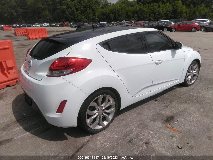 2013 HYUNDAI VELOSTER W/GRAY INT - KMHTC6AD0DU091032
